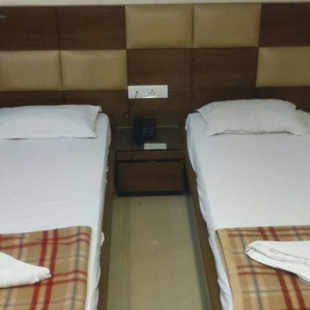 Afridi International Guest House Колката Екстериор снимка